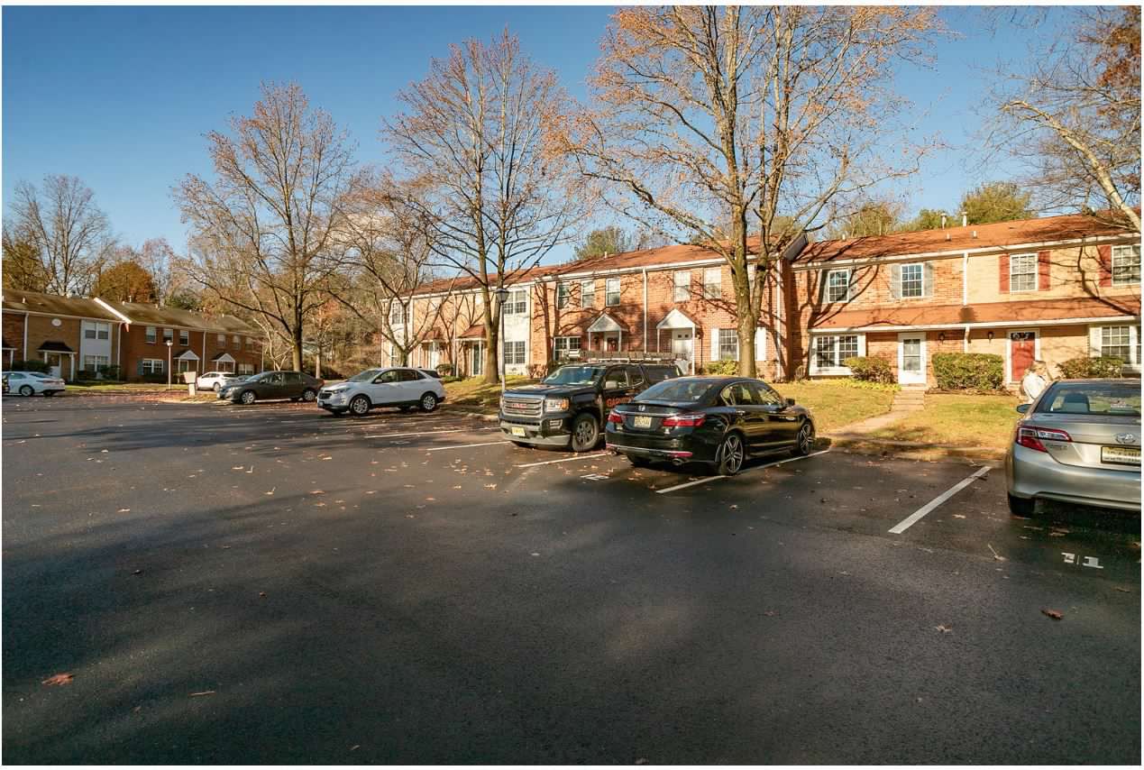 12 Abelia Court – photo 1