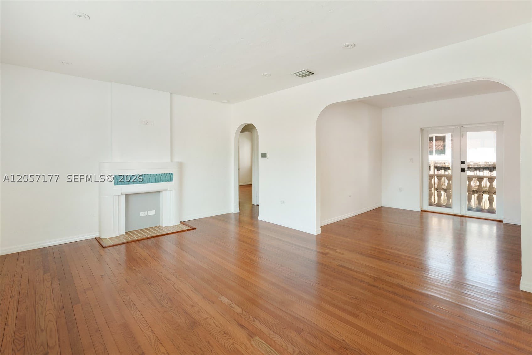 2240 Sw 24Th Ave – photo 3