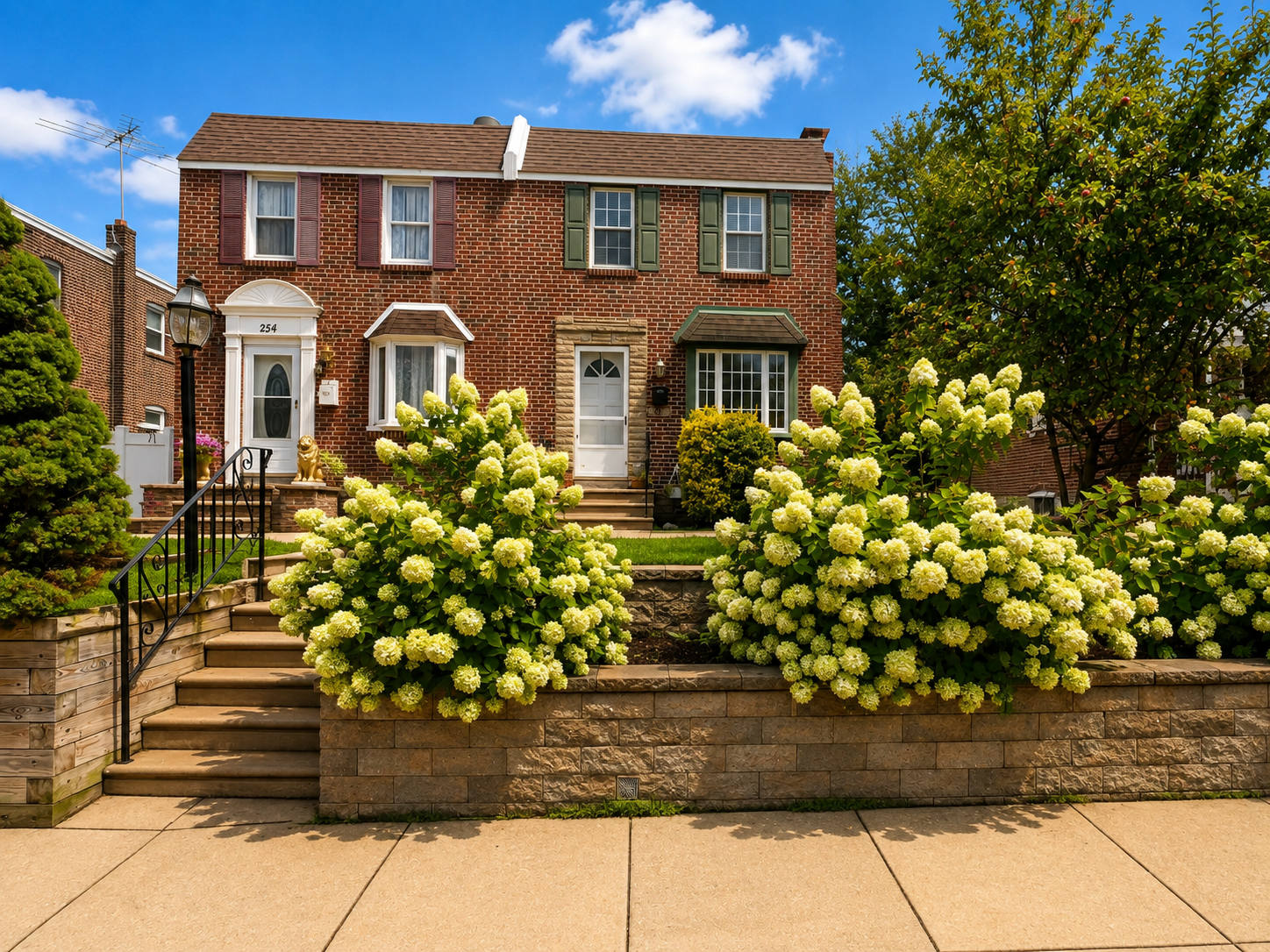 256 Childs Ave – photo 1