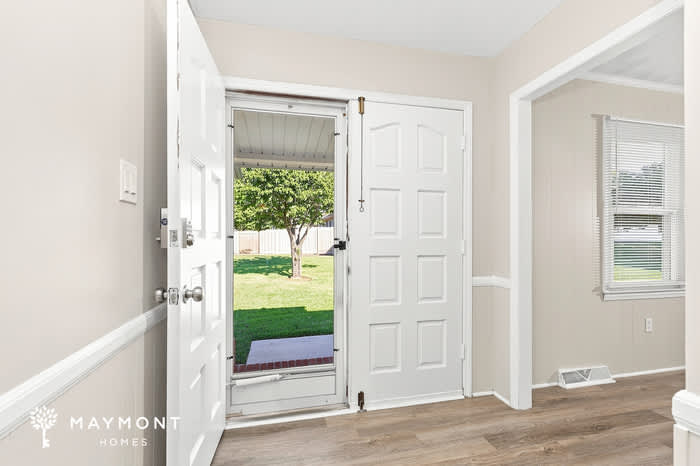 1404 Cedar Drive – photo 4
