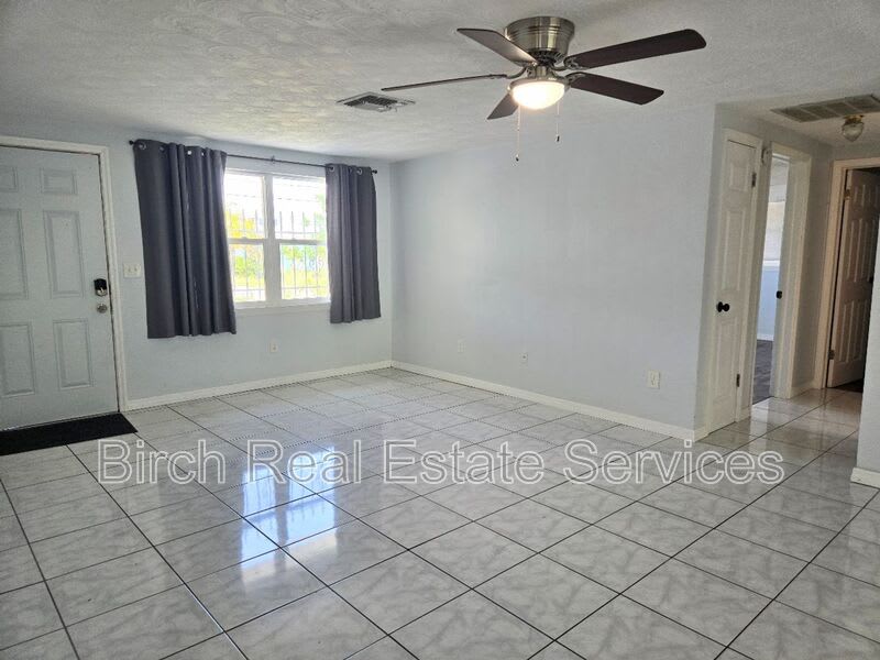 4328 Baden Dr – photo 2