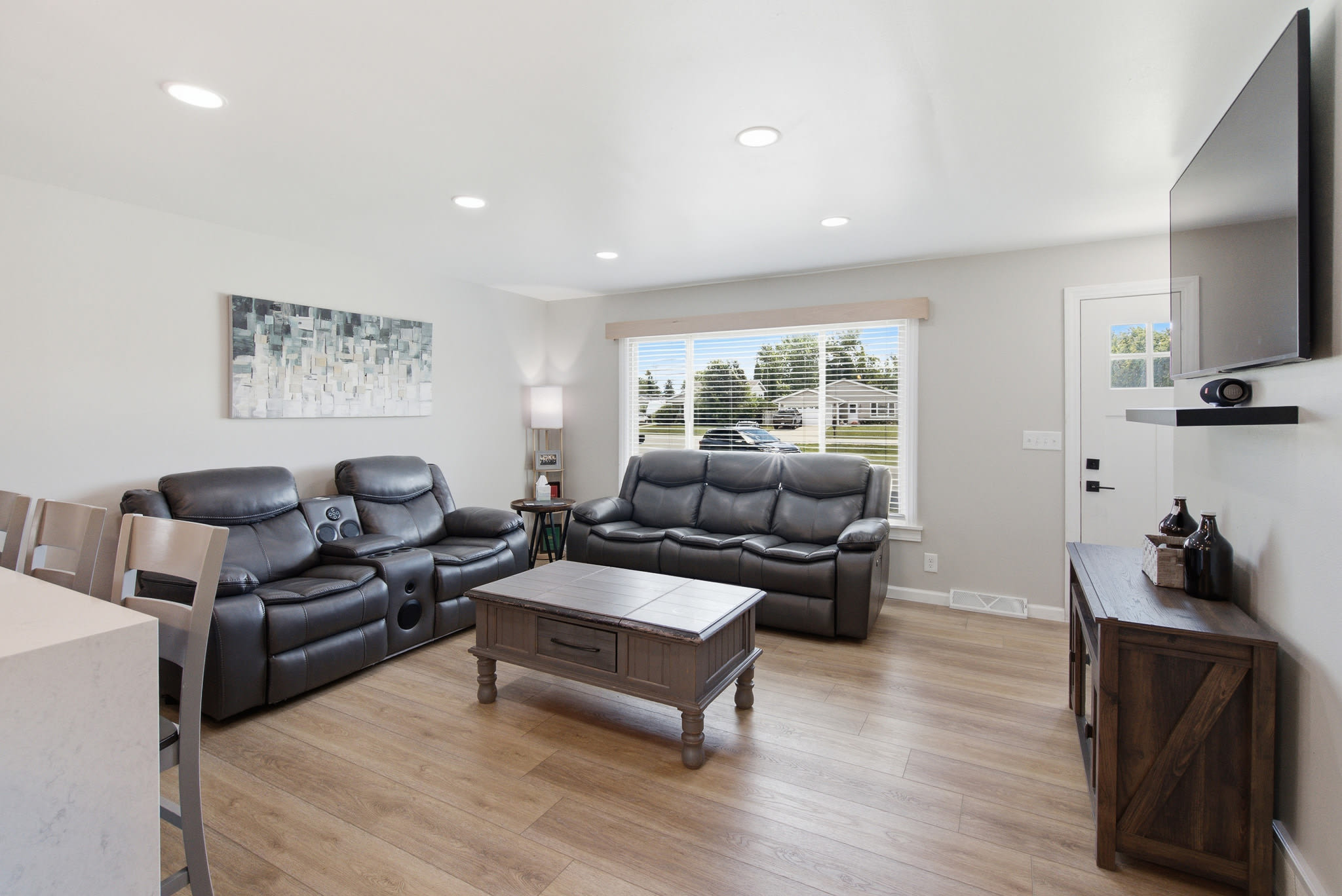 1628 Wiese Lane – photo 3