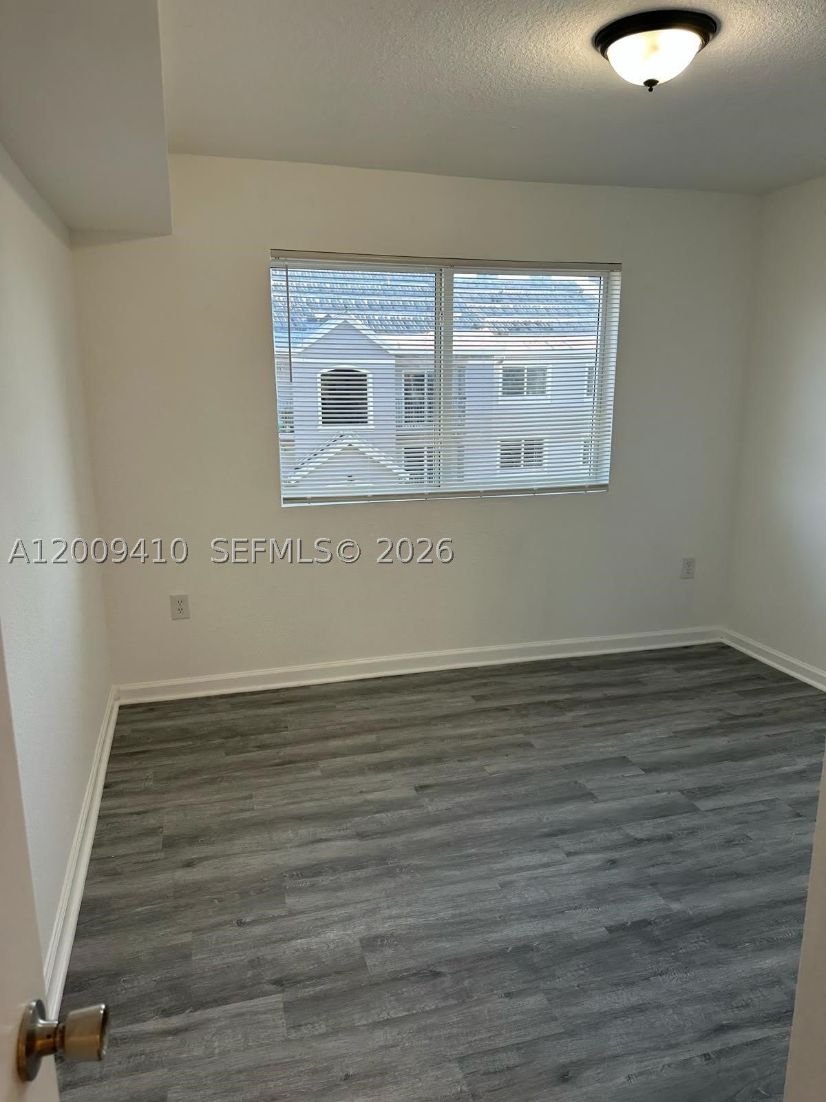 15422 SW 284th St – photo 3