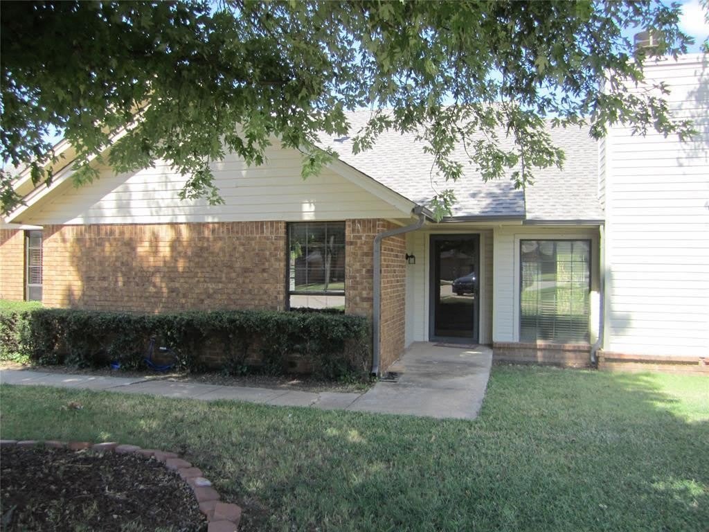 4721 Persimmon Court – photo 3