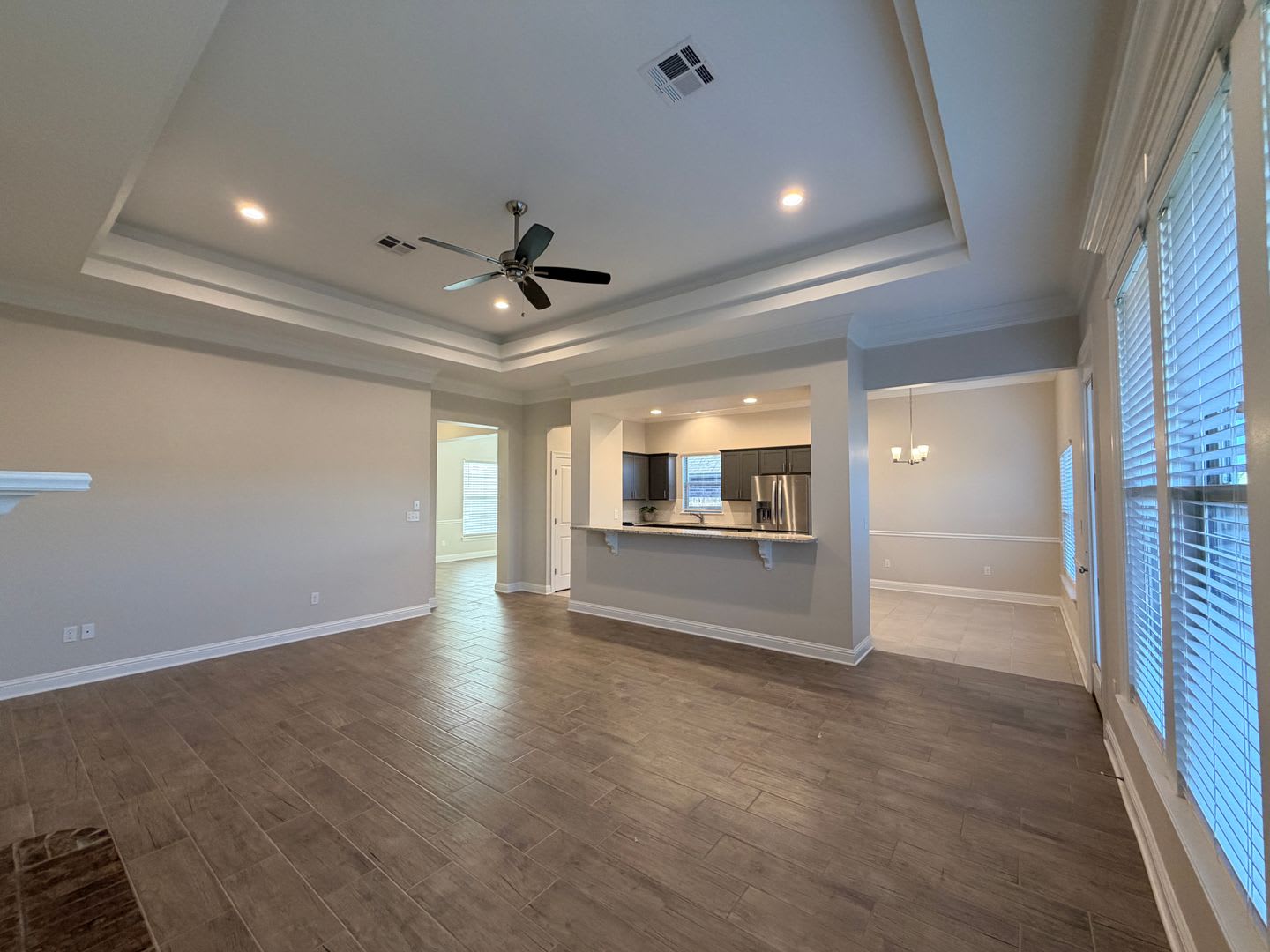 Like Brand New Construction In Haughton Move In Special 400 Dollars Off First Month Rent – photo 4