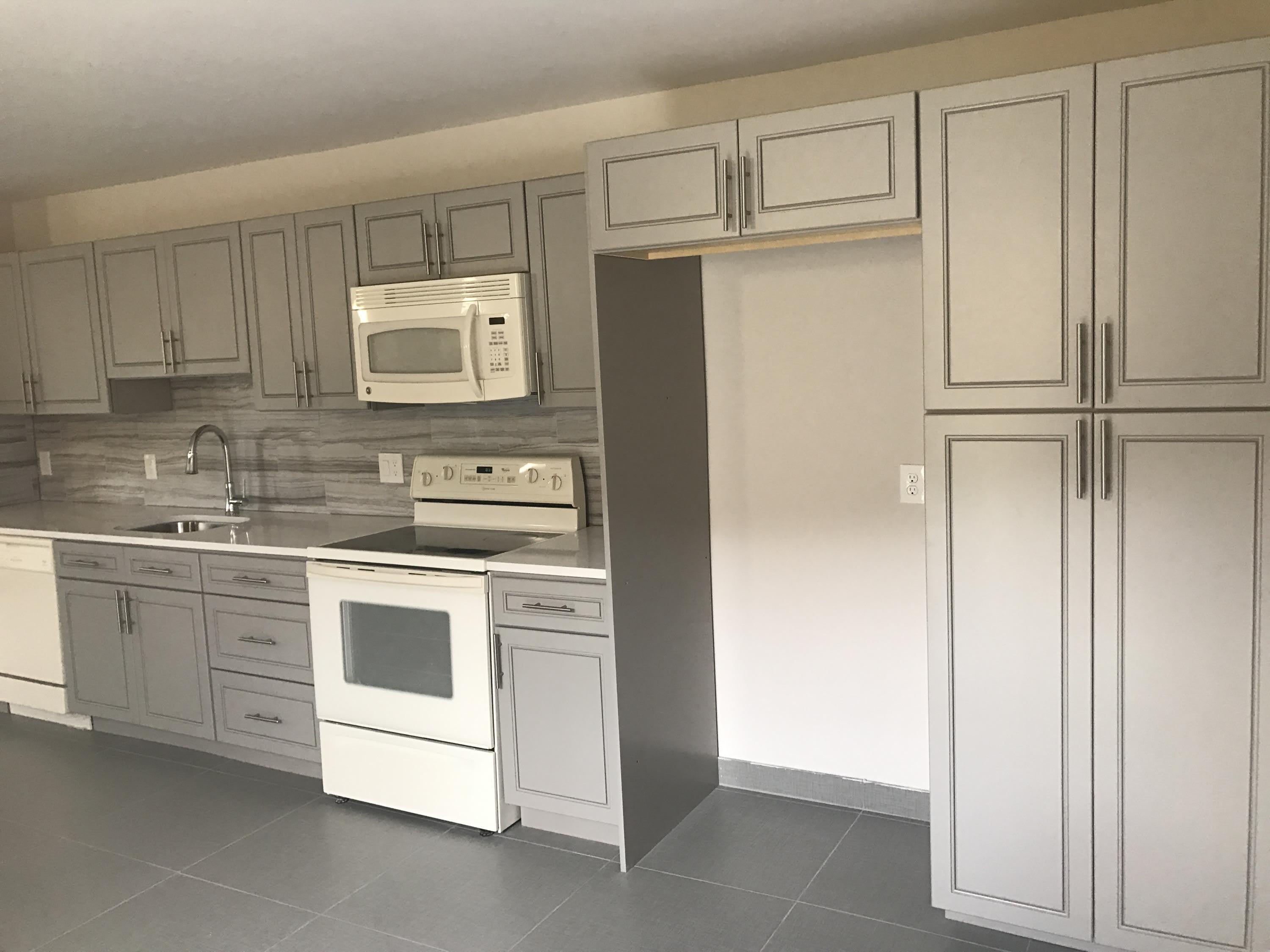 142 Sw 8Th Avenue – photo 1