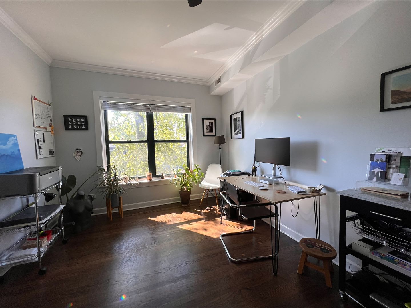 1447 W Jarvis Ave – photo 1