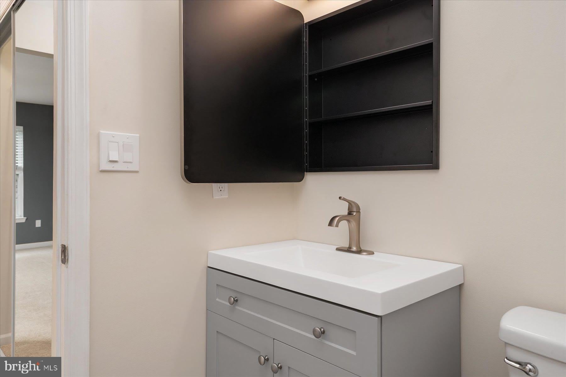 8961 TOWN CENTER Circle – photo 2