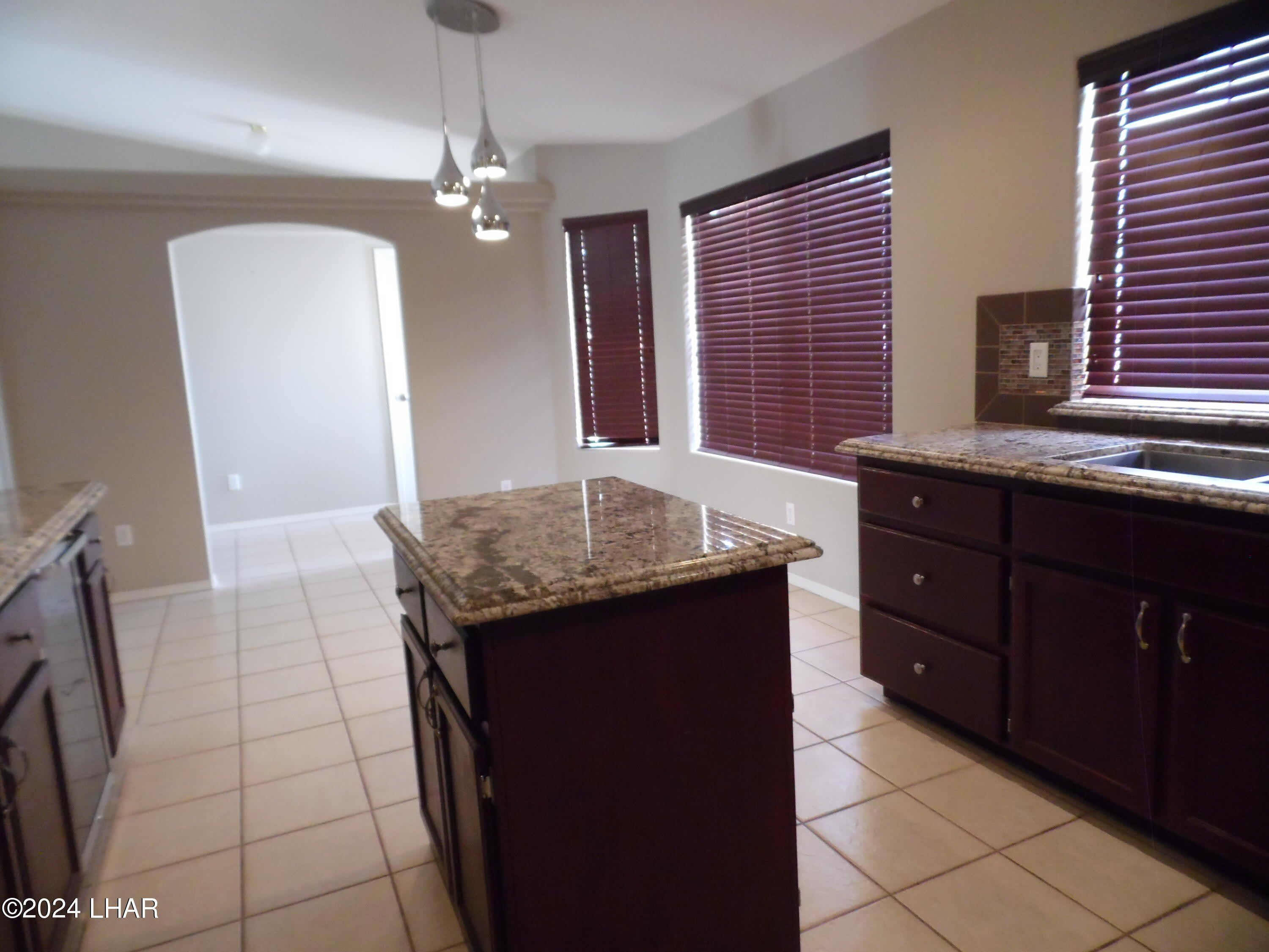 3490 Overland Dr – photo 4