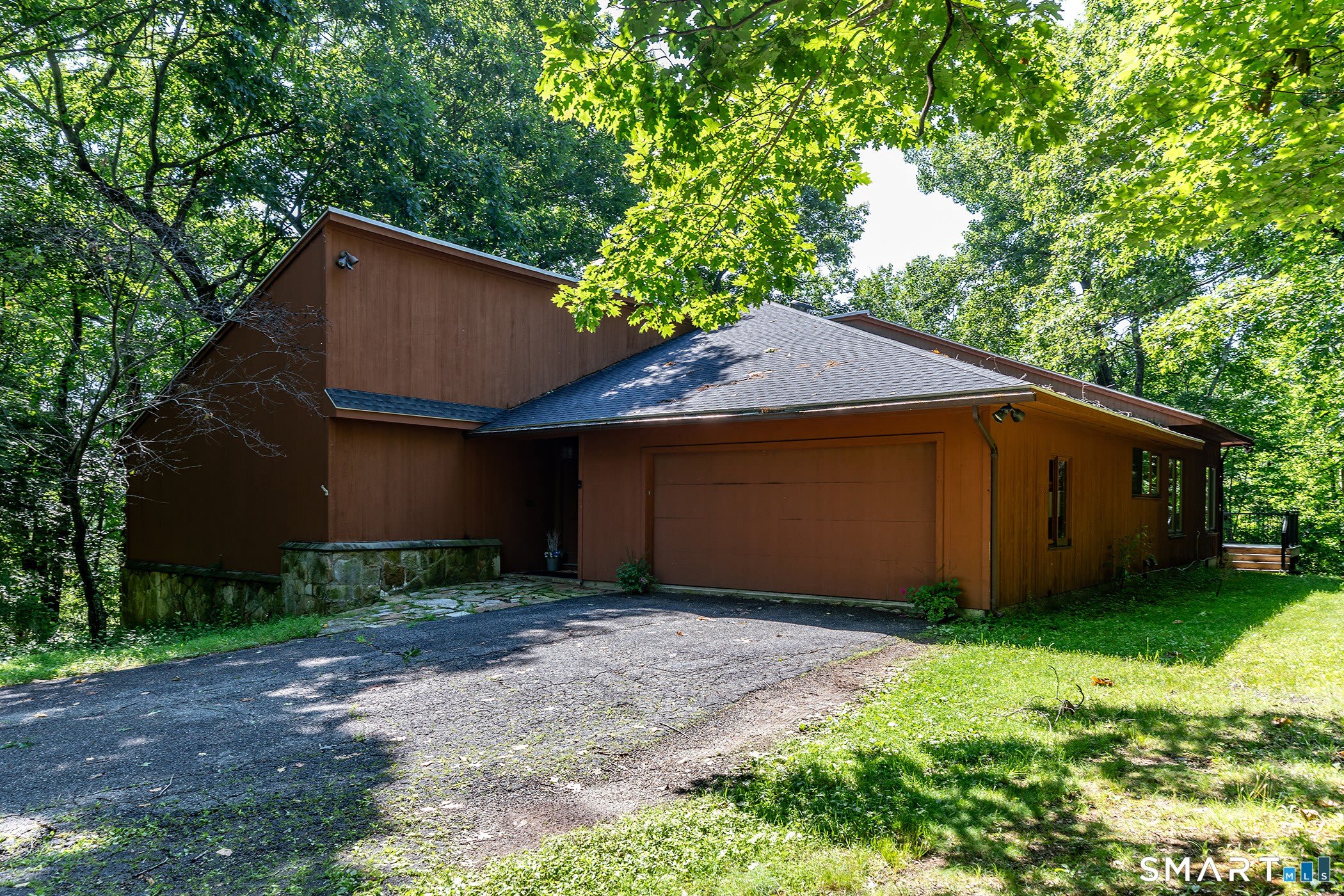 230 E Litchfield Road – photo 4