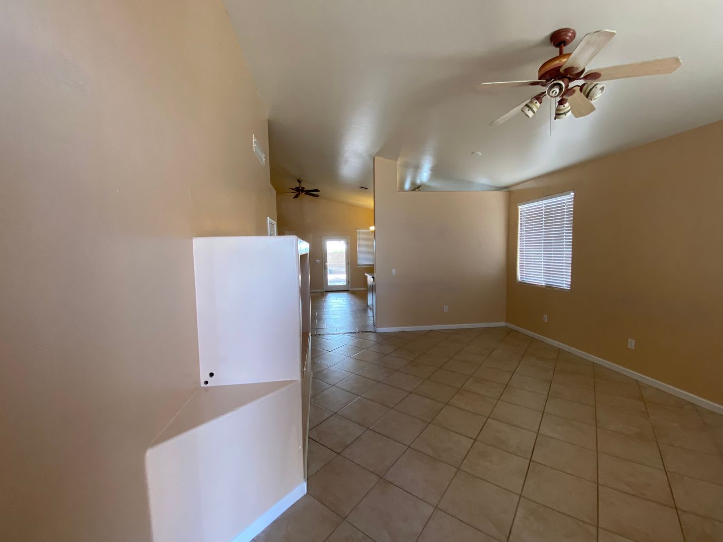 Charming 3-Bedroom, 2-Bath Home in Rita Ranch – photo 2