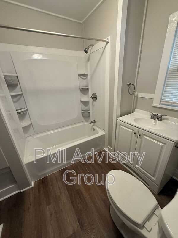 709 SW Watson Ave – photo 2