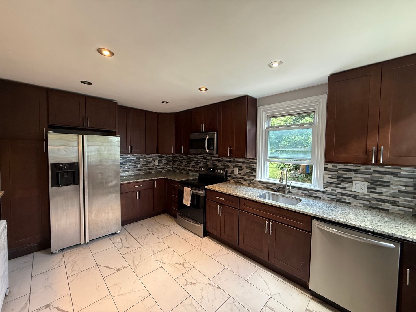 Newly Renovated Home in West Philadelphia – photo 1