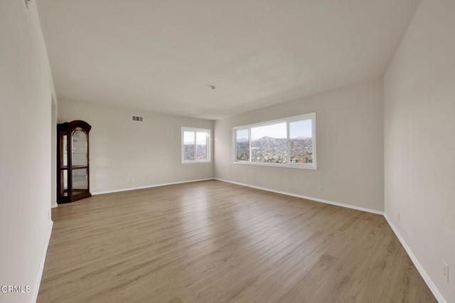 1537 Silverwood Drive – photo 4