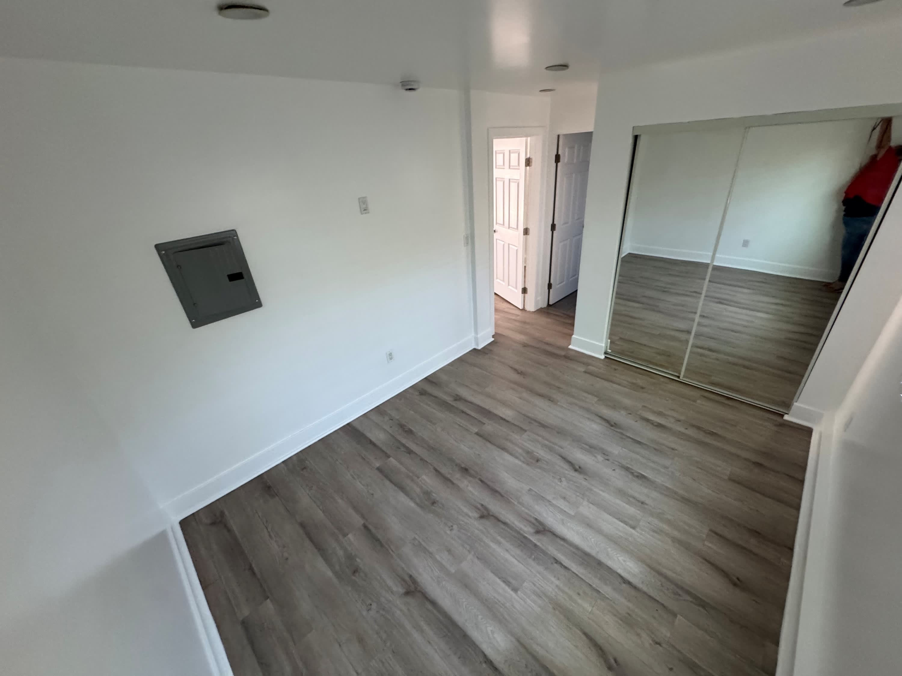 1114 3 4 W 55Th St – photo 4