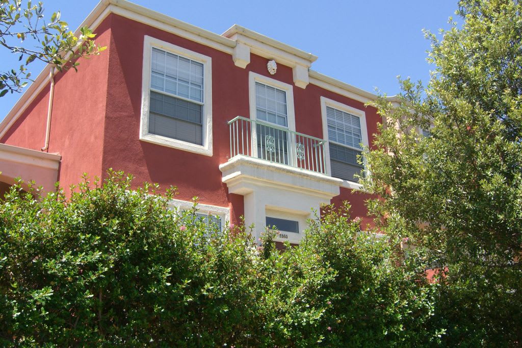 2860 Victoria Ave – photo 1