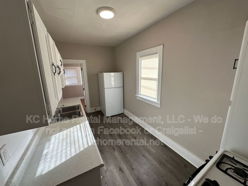 2947 York St. – photo 3