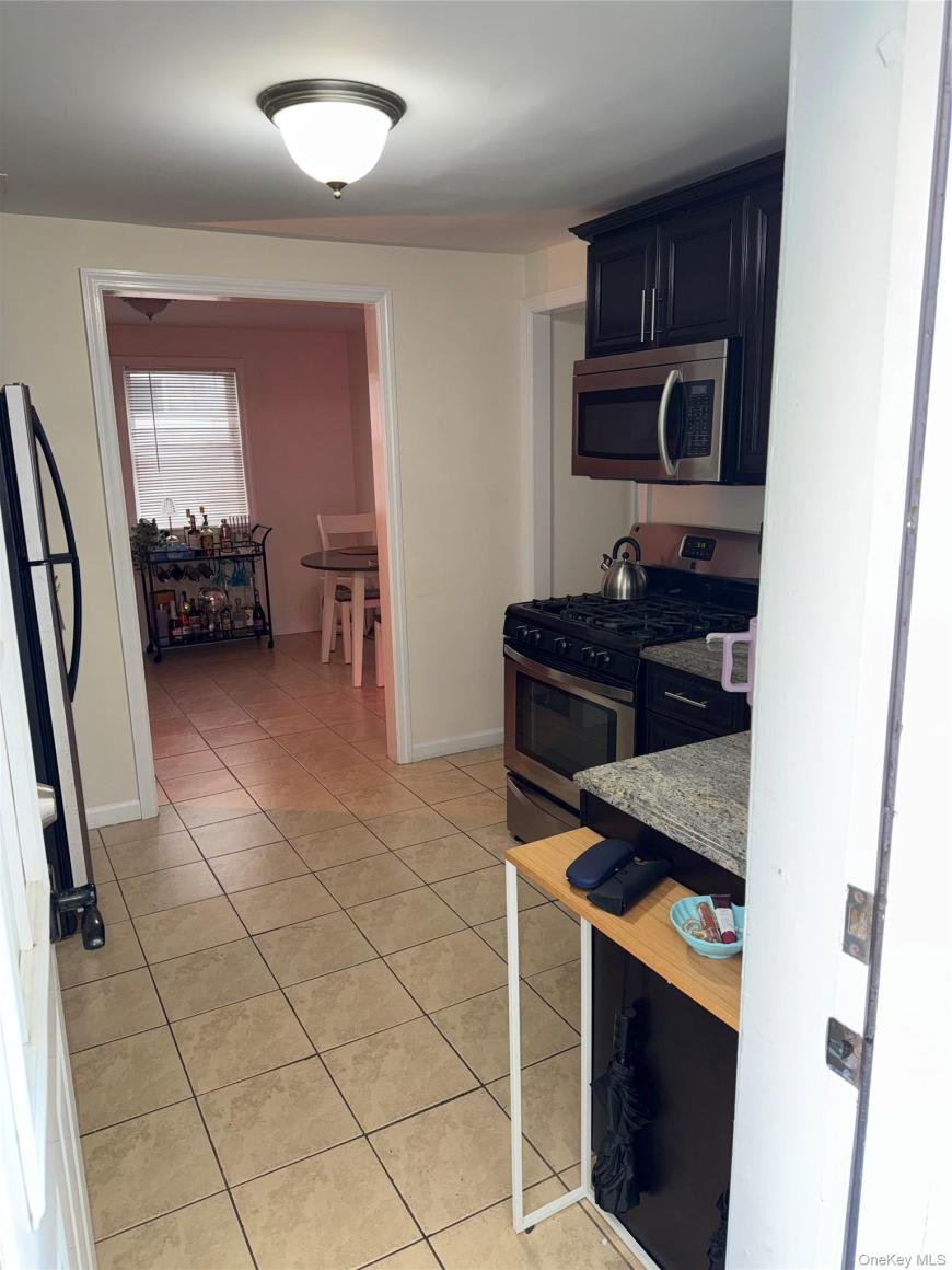 75 Wyoming Avenue lower unit – photo 3