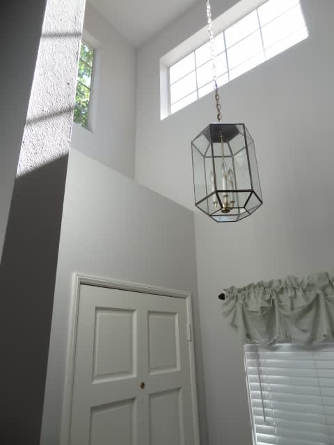 4371 Oak Glen St – photo 2