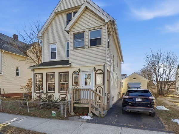 658 Main Street – photo 1