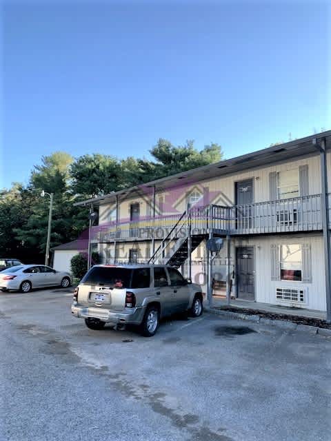 749 20th St SE – photo 1