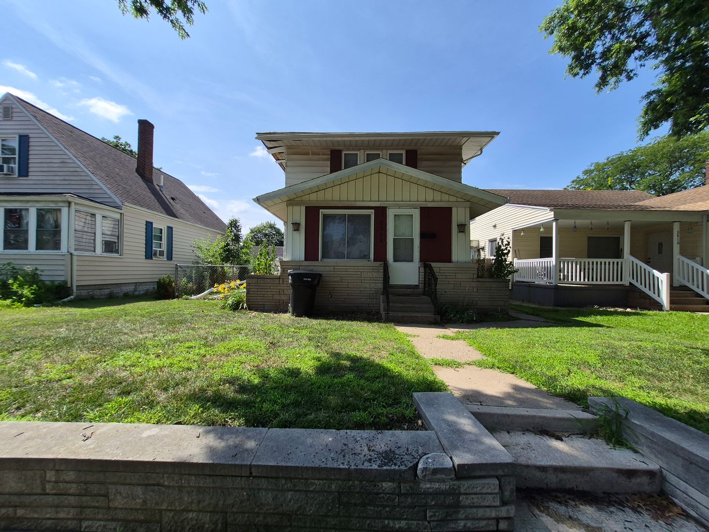 Updated 2 bed, 1 bath. – photo 1