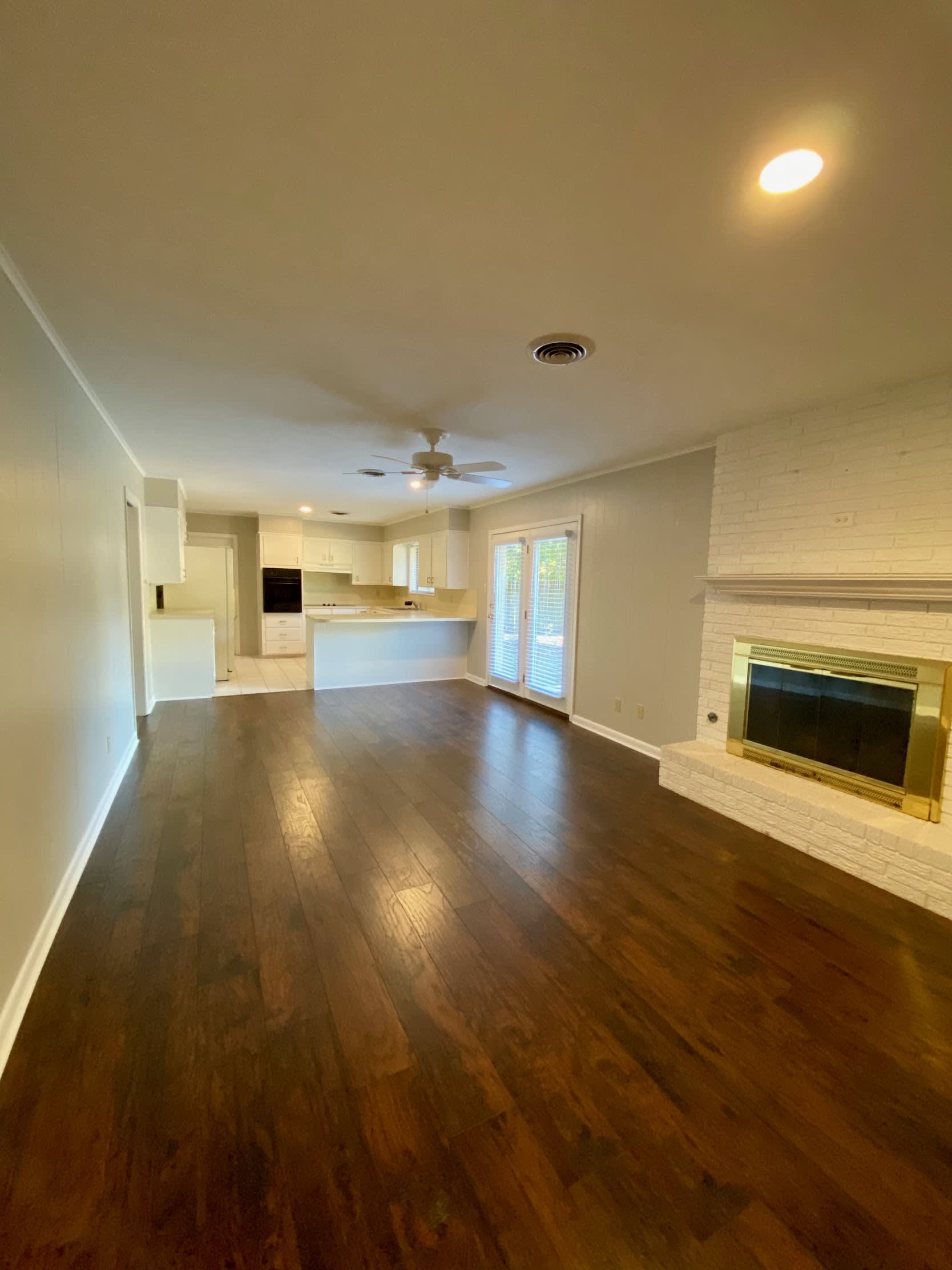 206 Rossitter St – photo 5