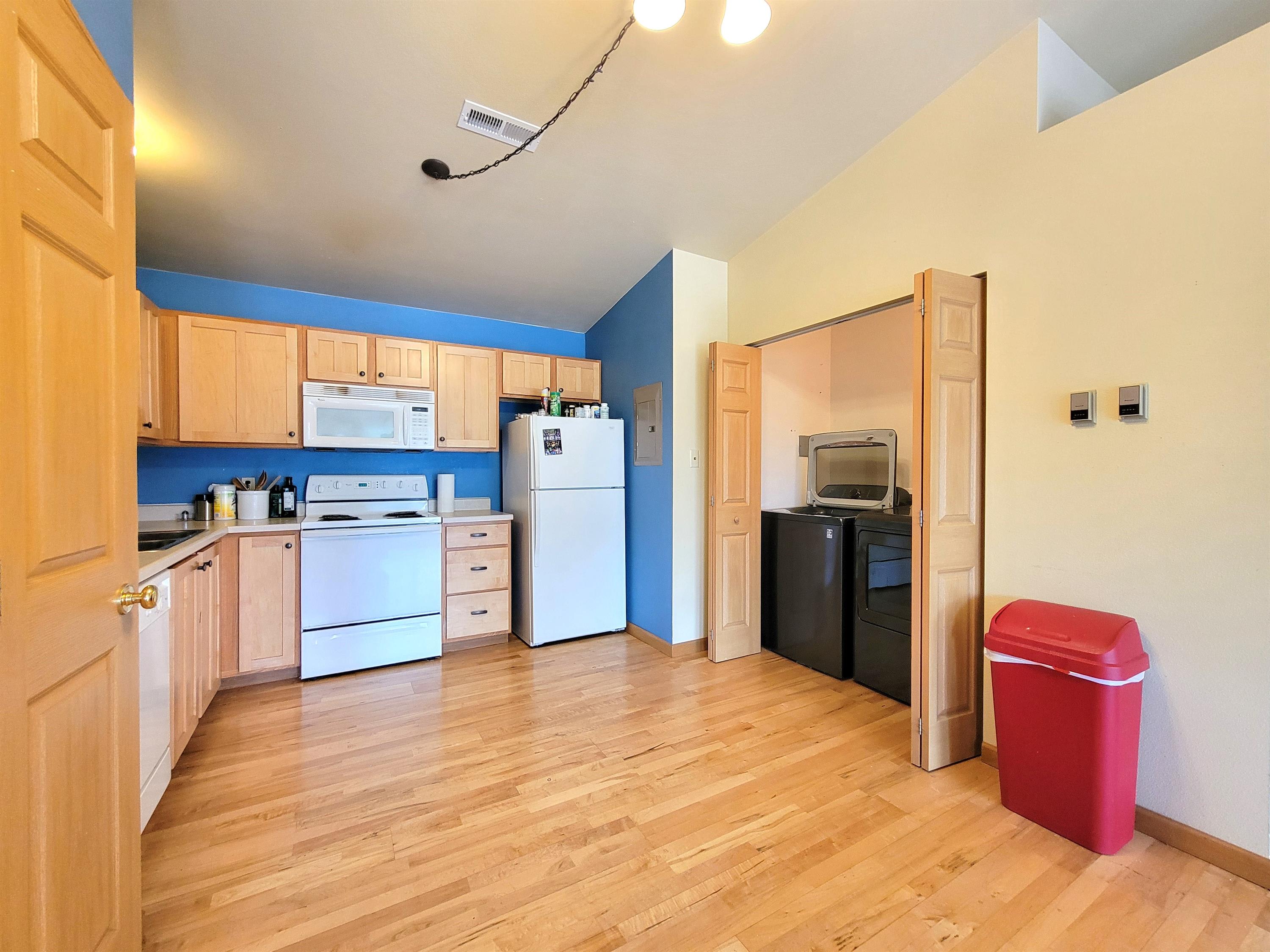 3505 Fallon Street – photo 3