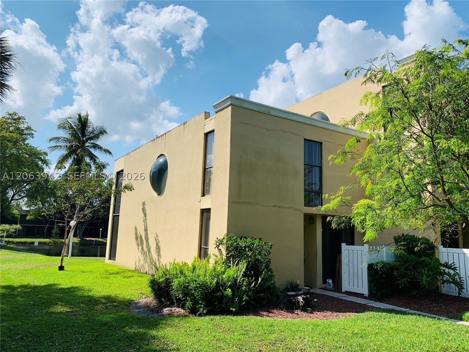 2961 SW 87th Ave – photo 1