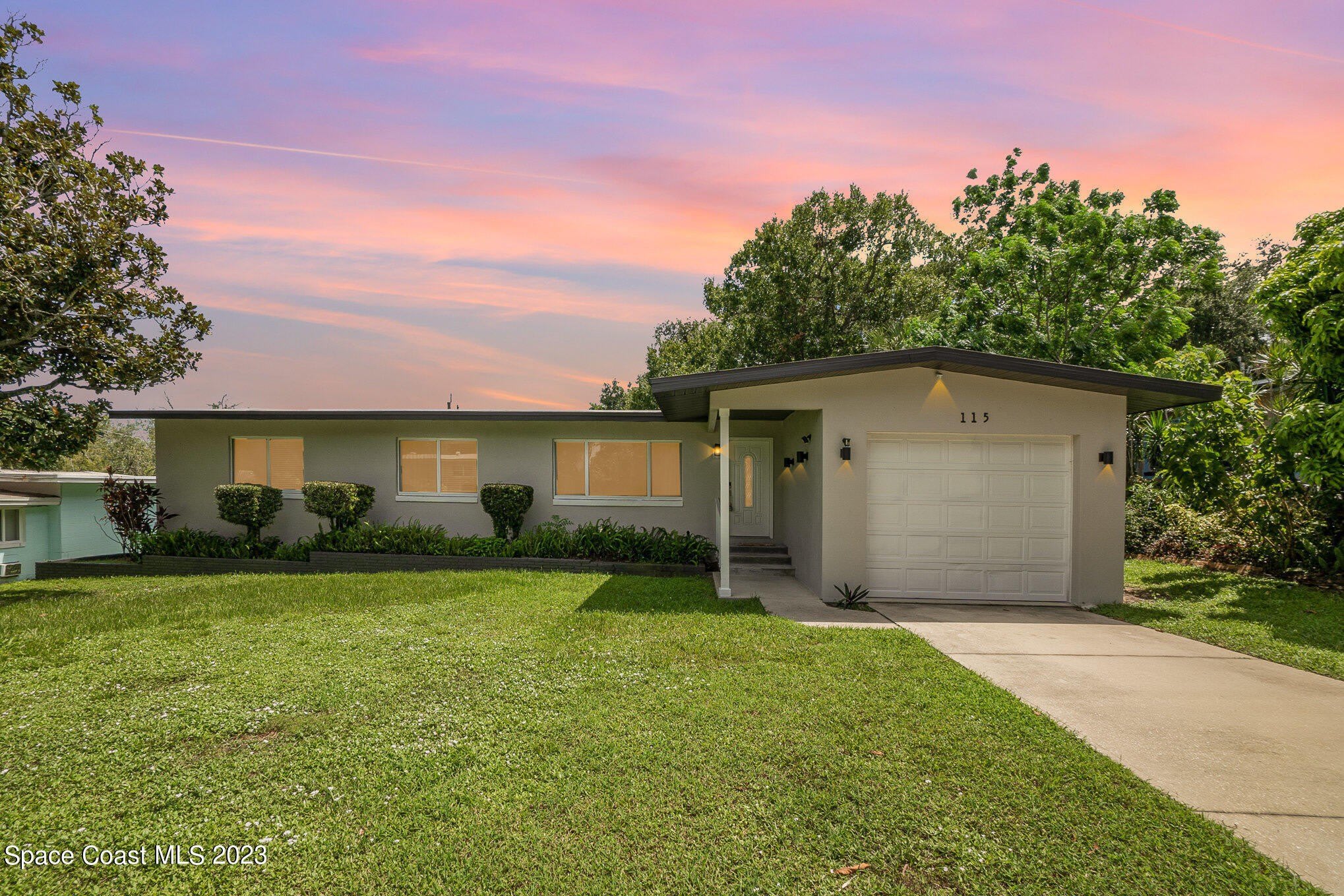 115 S Indian Circle – photo 3