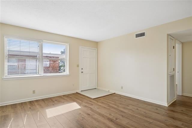 3017 LAKE VILLA Drive – photo 4