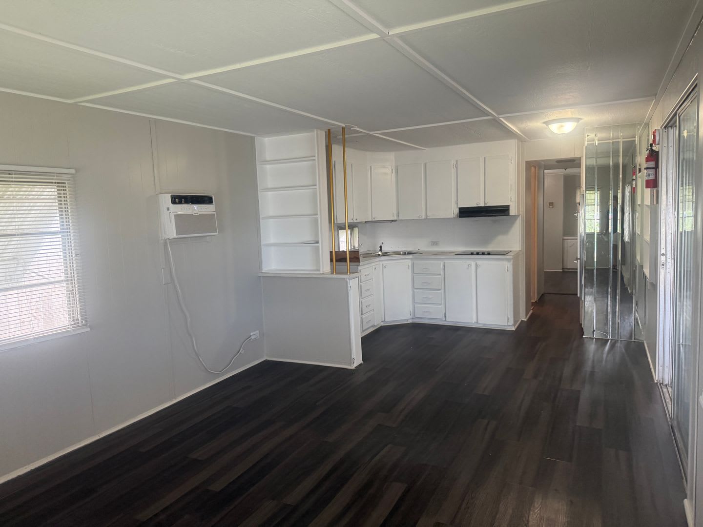2 bedroom 1 bath – photo 3