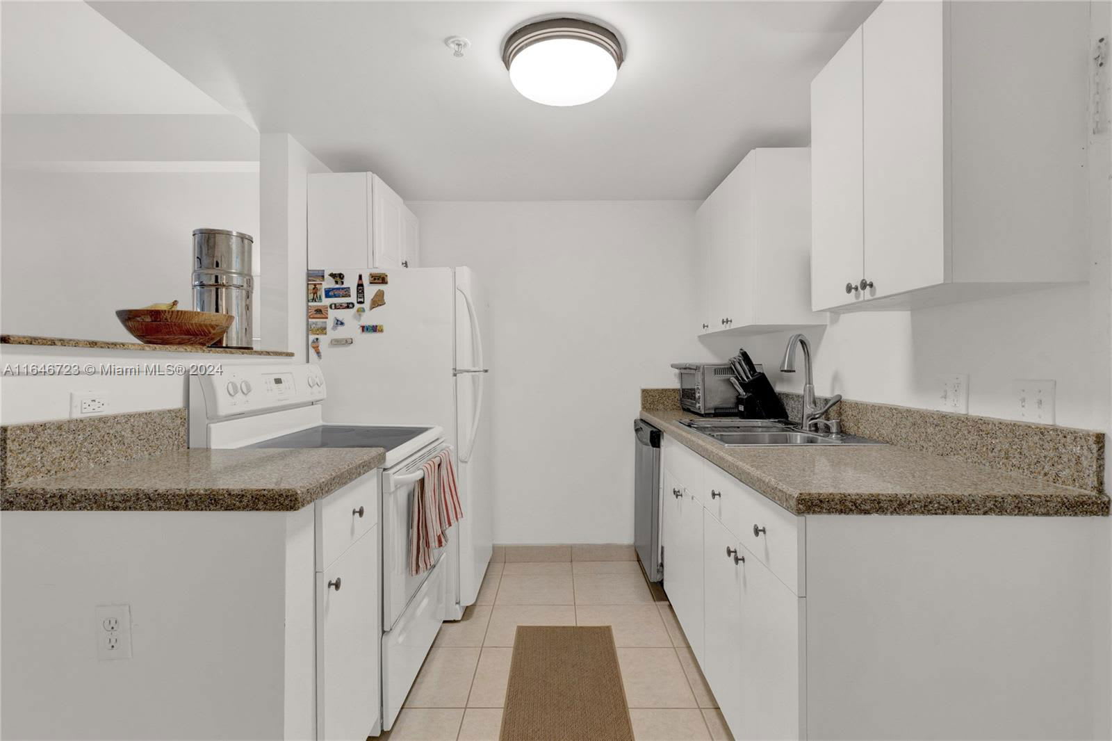 123 Southwest 17th Road – photo 5