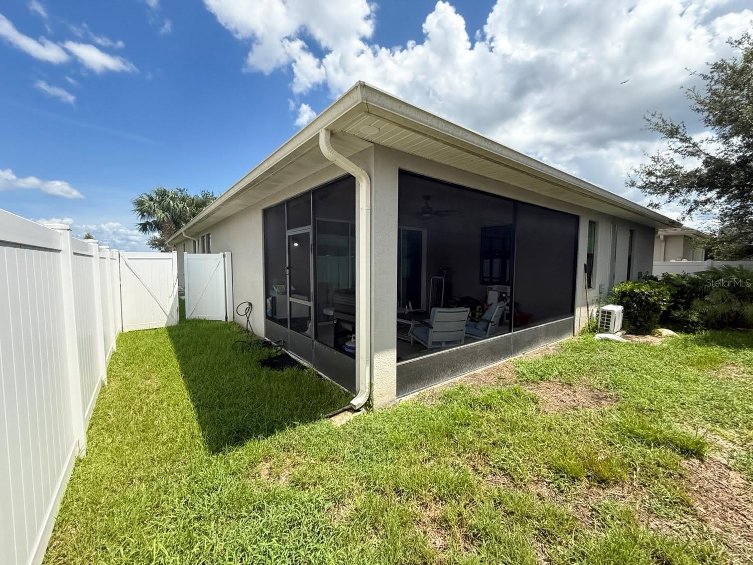 2524 Fontaine Drive – photo 4