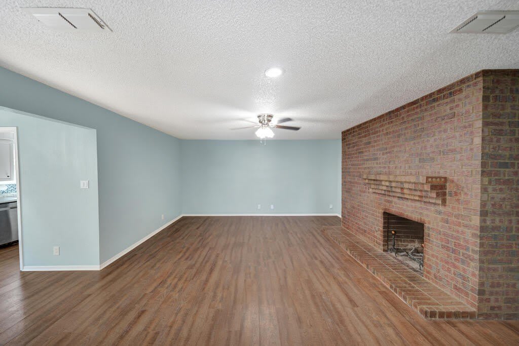 4305 St Andrews Dr – photo 4