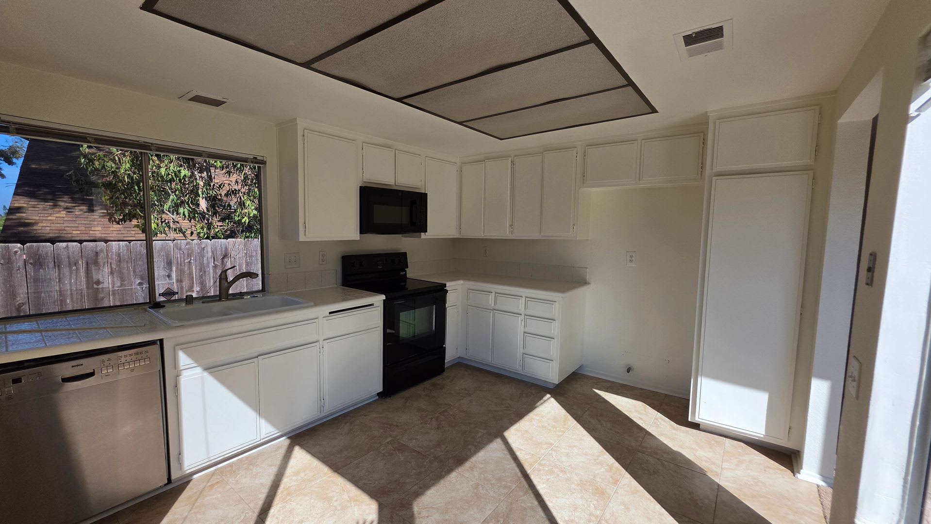 4BD 2.5BA House located in Rancho Penasquitos – photo 4