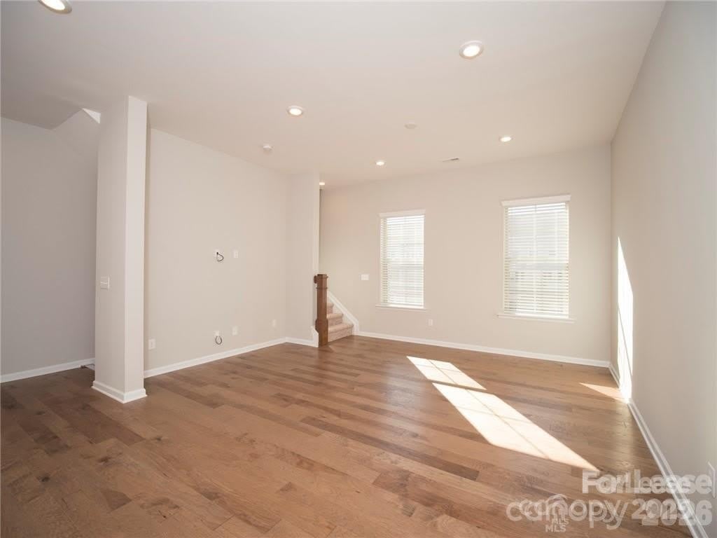 1139 Doveridge Street – photo 2