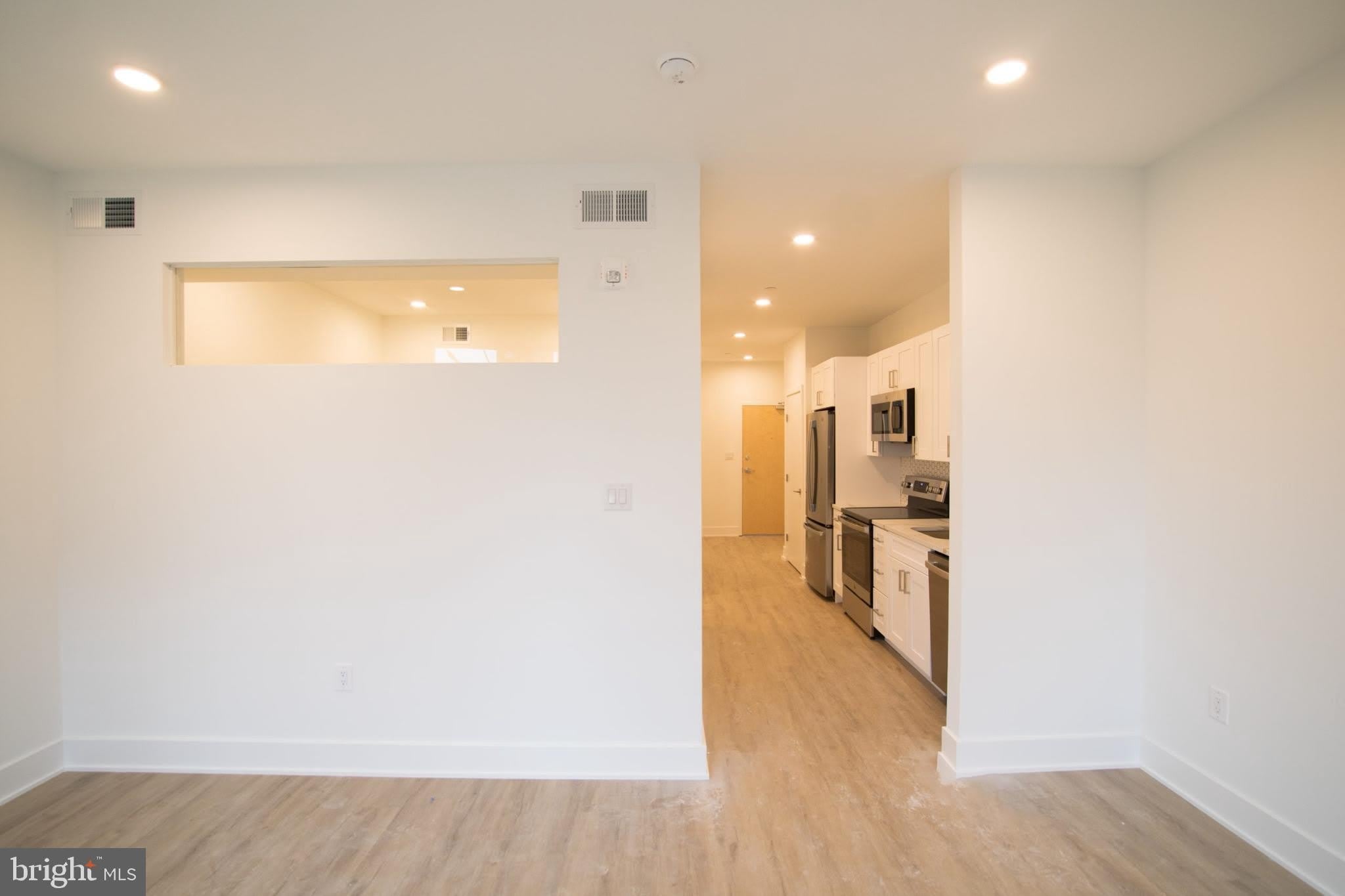 1325 N LEE Street – photo 5