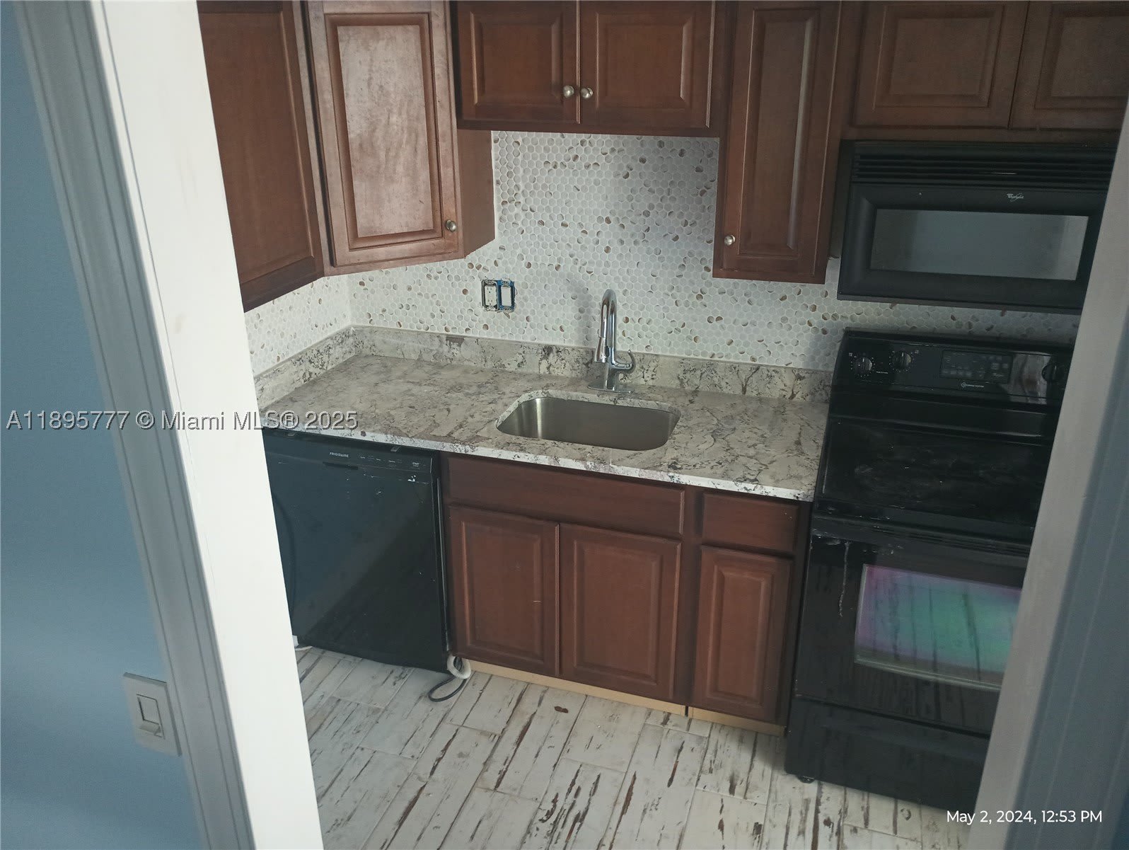 258 Neptune Ave – photo 5