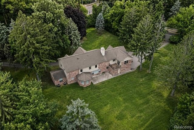 1592 Lone Pine Road – photo 2