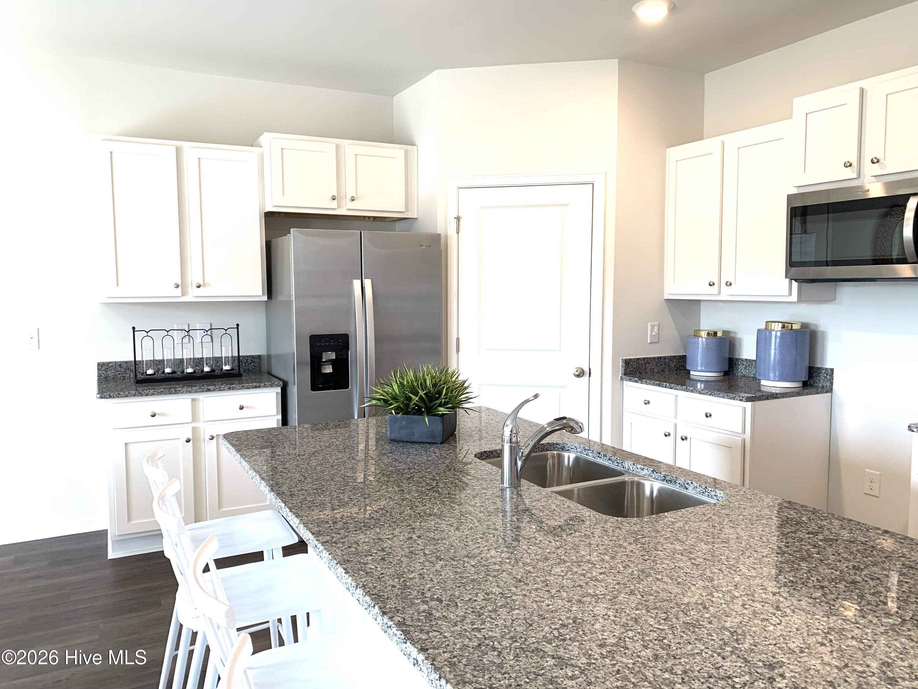 608 Airlie Vista Lane – photo 3