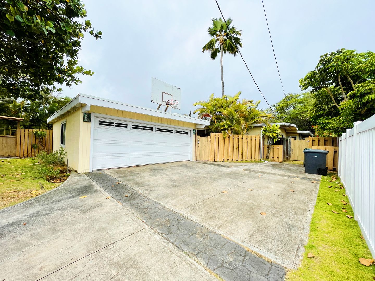 Pet Friendly Kailua Home with Pool, Waterfall, & A/C – photo 2