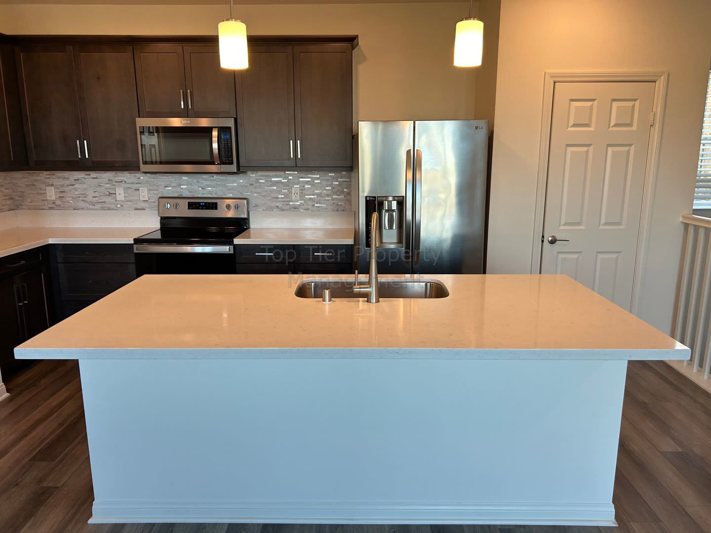 Beautiful 2 Bed 2 5 Bath Town Home In San Marcos Available 08 21 – photo 4