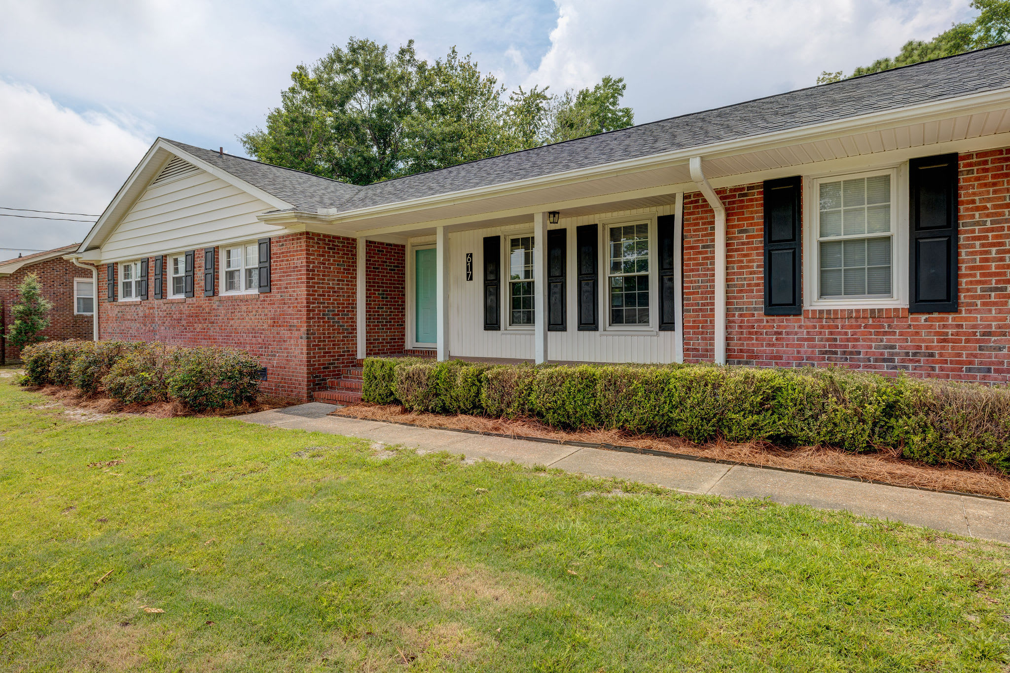 617 Windemere Road – photo 2