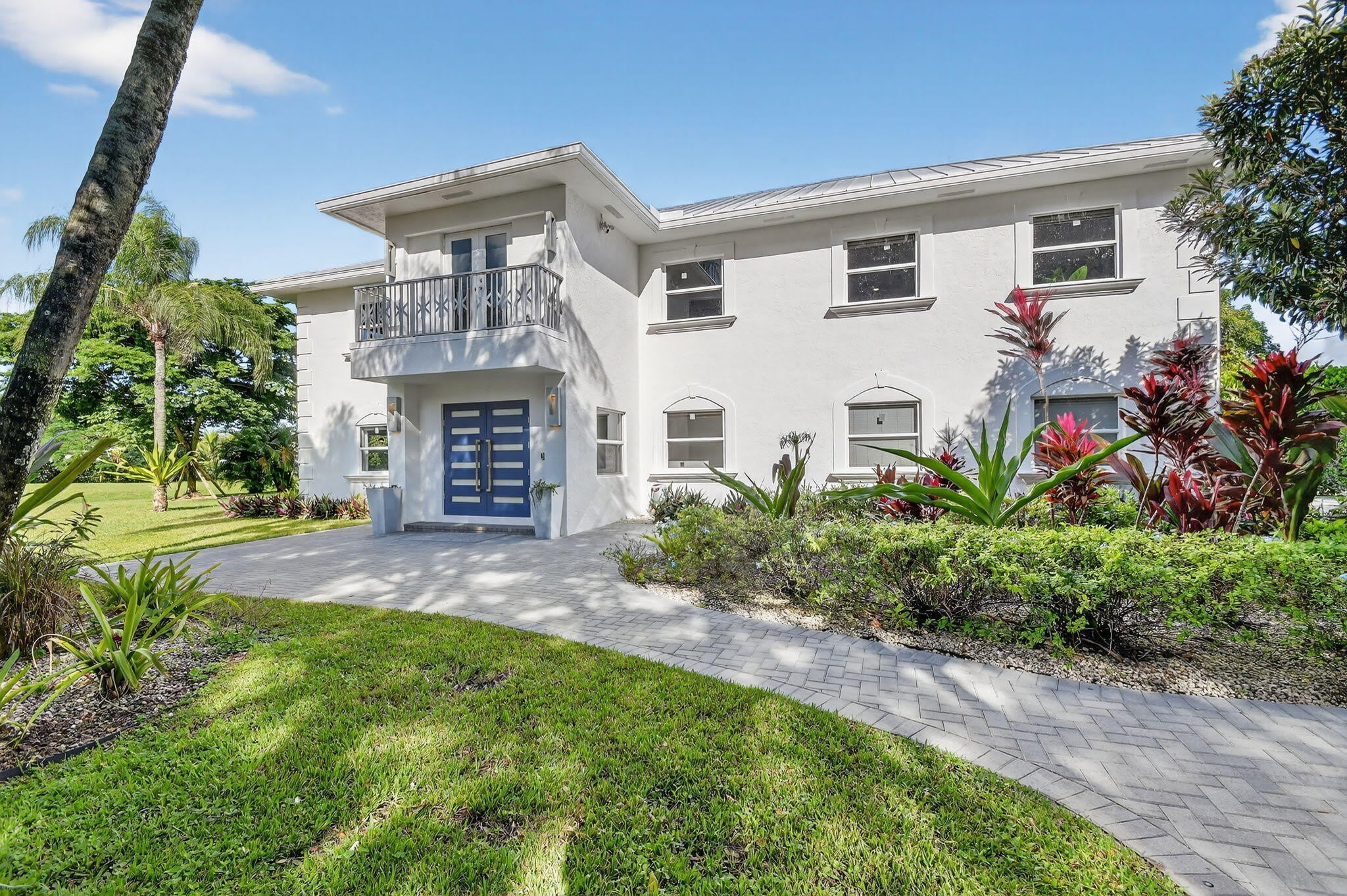 2900 Greenbriar Boulevard – photo 2