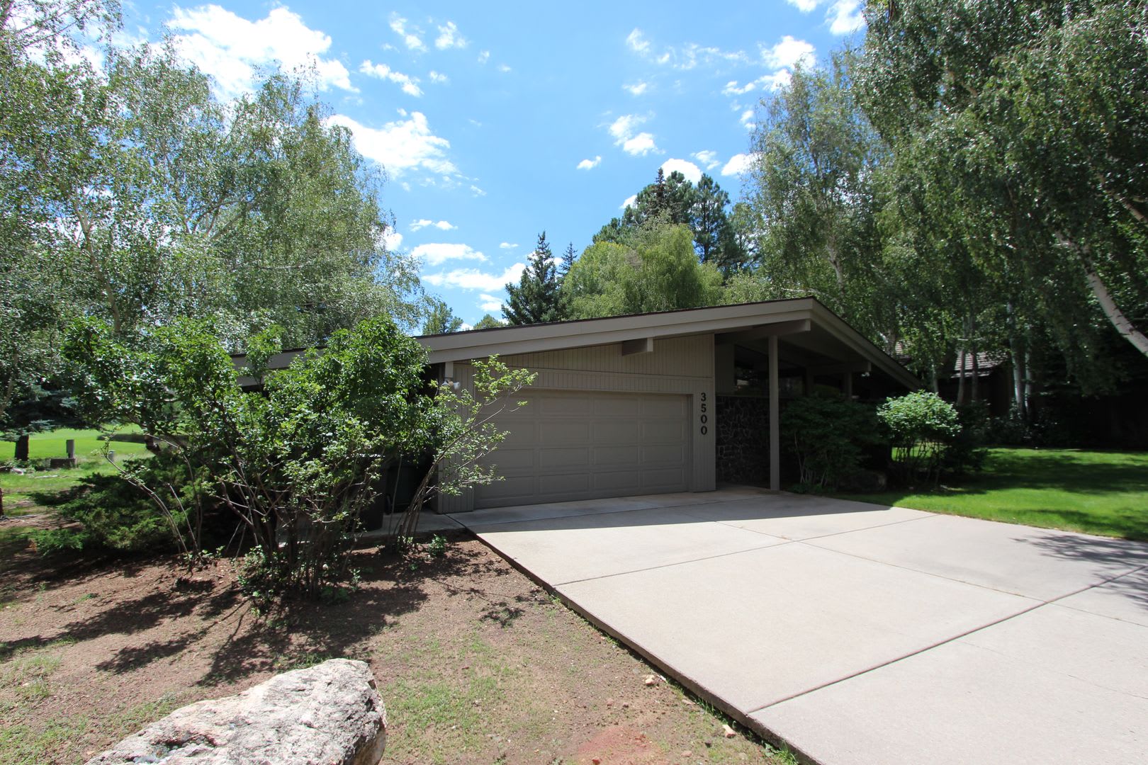 Furnished Country Club Home With Golf Course Views Available Now – photo 2