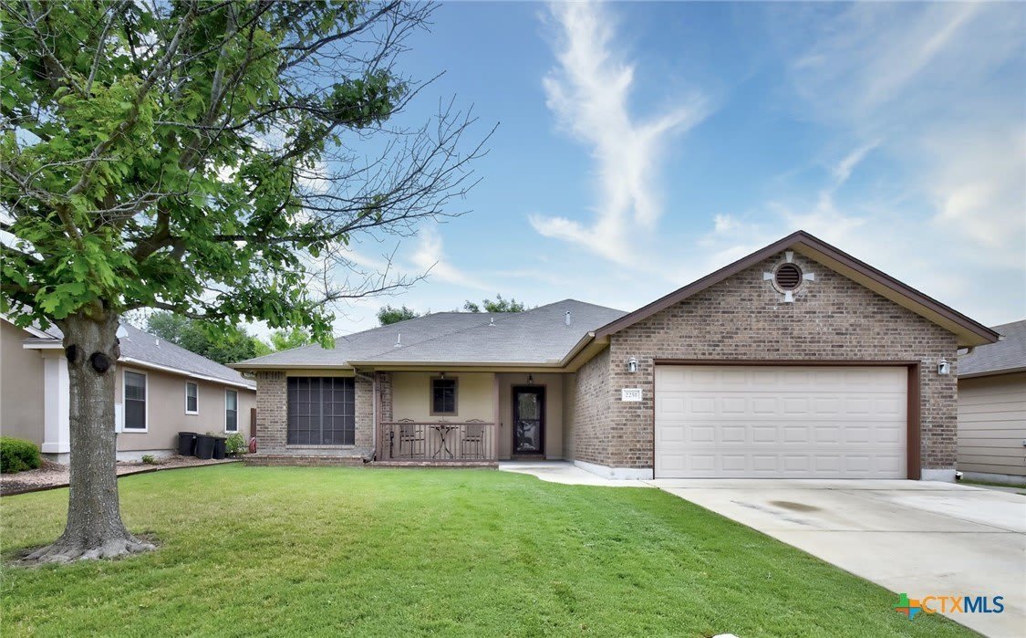 2251 Hazelwood – photo 1