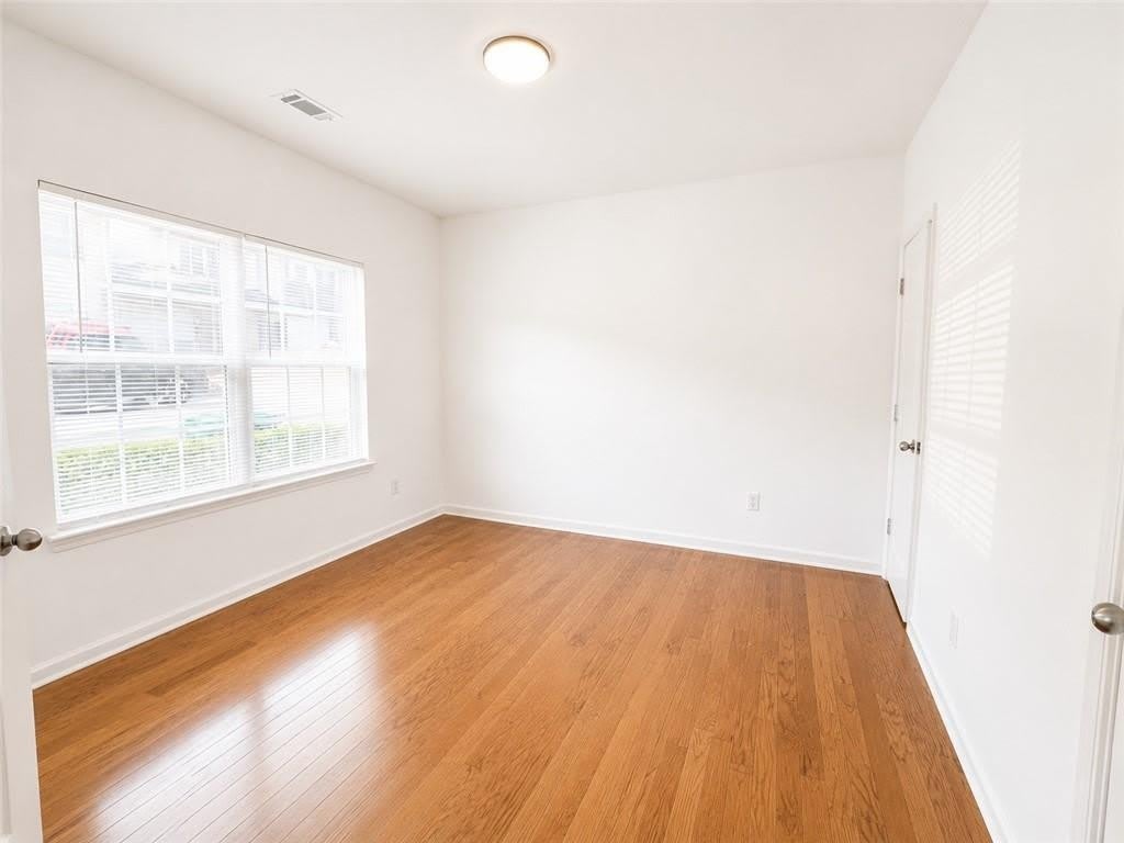 6944 Rogers Point – photo 2
