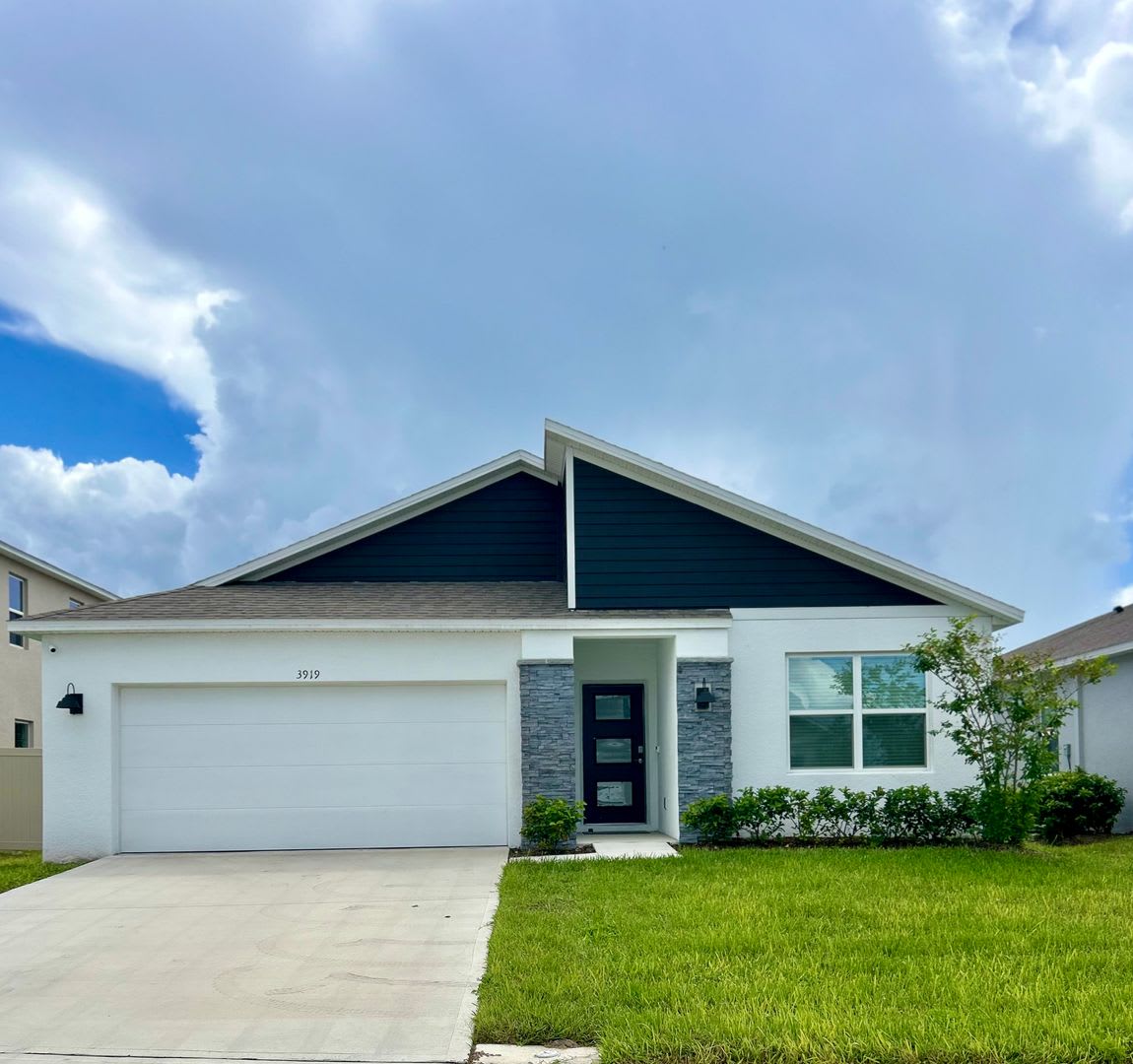 Like New 3 Bedroom Home In Buena Lago Saint Cloud Fl – photo 1