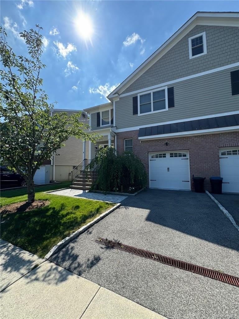 4 Rose Avenue – photo 2
